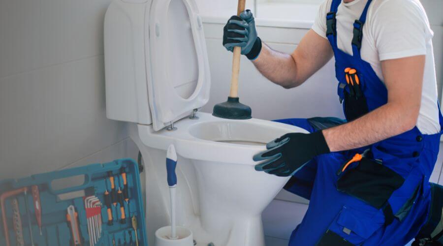 Professional septic pumping service in Peralta, NM